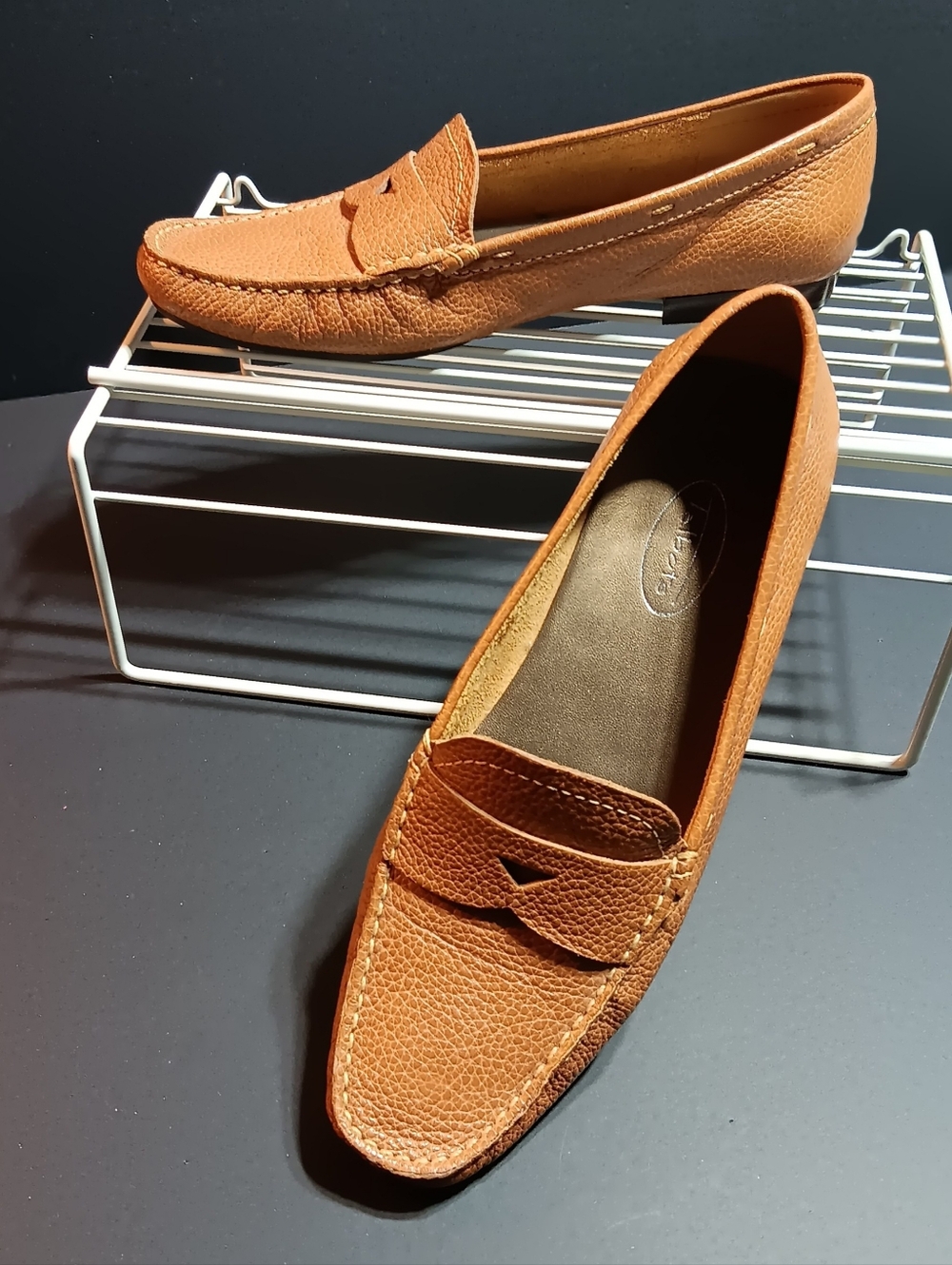 Talbots Nancy 7 Women's Size 8.5B Tan Leather Penny Loafers Made In Brazil